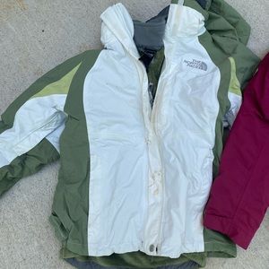 Jacket is dirty but I think It can be washed and be fine